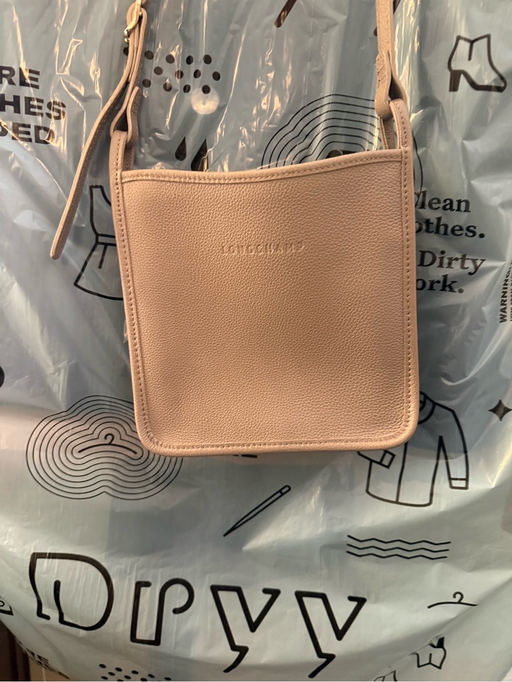Longchamp Le Foulonné Small Zip Leather Crossbody in grey/taupe - Picture 3 of 12